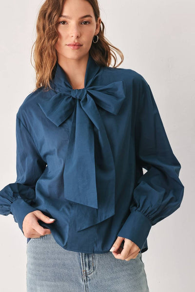 Blusa manga larga con moño