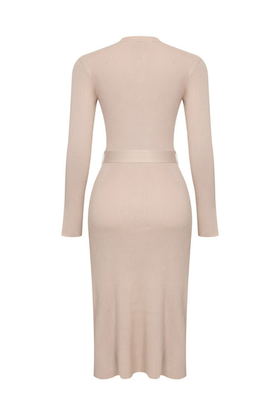 Vestido midi con cinta