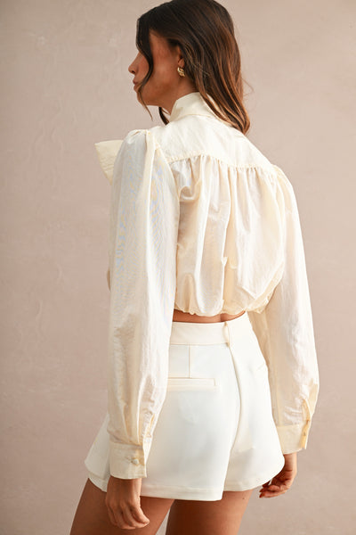 Blusa corta cinta cuello