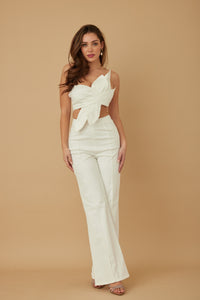 Blusa strapless asimetrica