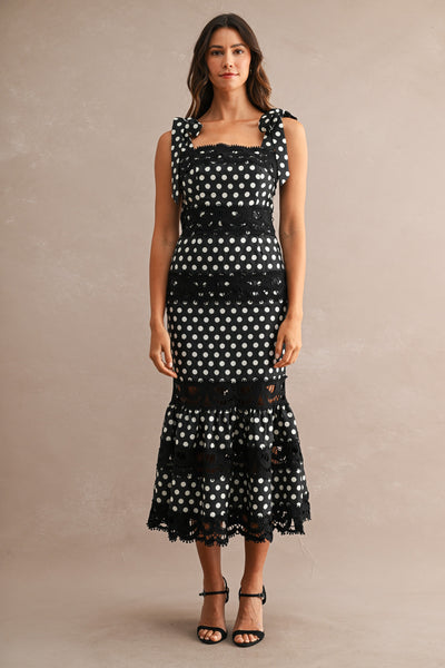 Vestido midi con corte sirena