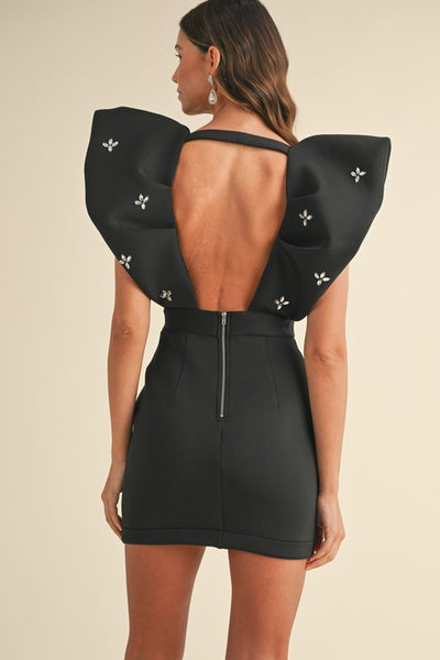 Vestido  mini escote v con piedras